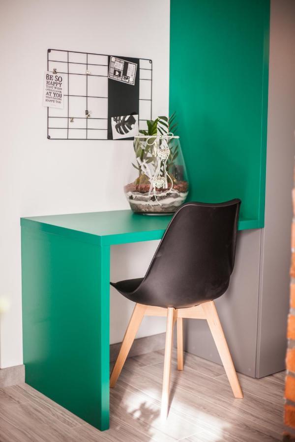 Sloneczna Apartamenty カトヴィツェ エクステリア 写真