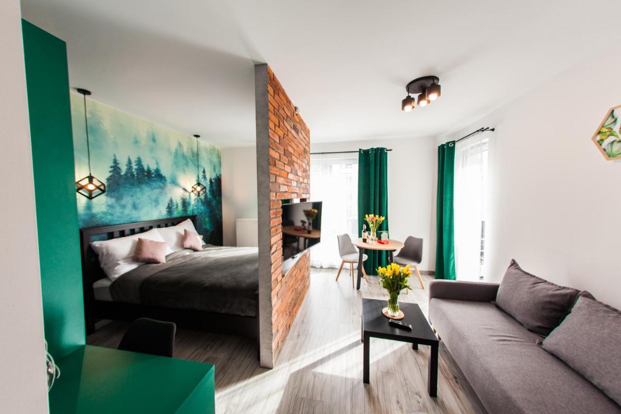 Sloneczna Apartamenty カトヴィツェ エクステリア 写真