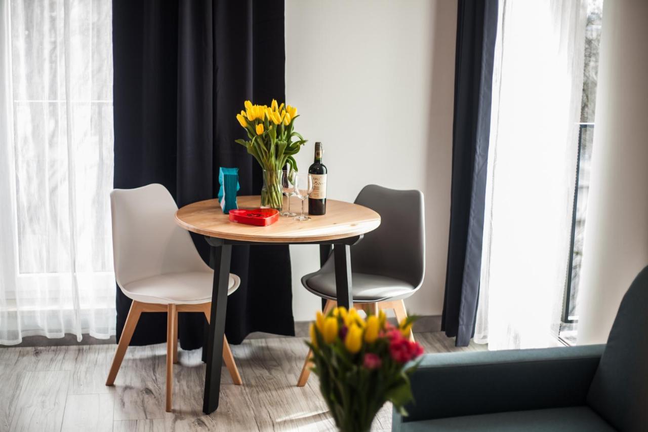 Sloneczna Apartamenty カトヴィツェ エクステリア 写真